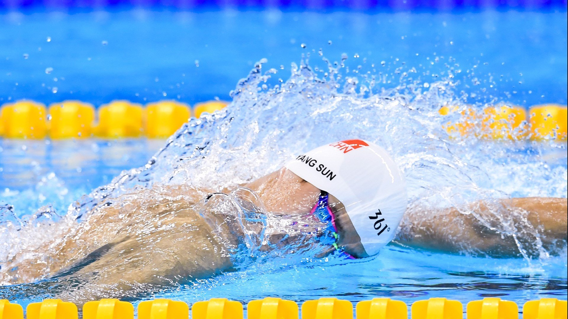 加拿大队赛制评析:赛制中的战术灵活性与团队执行力,加拿大队员