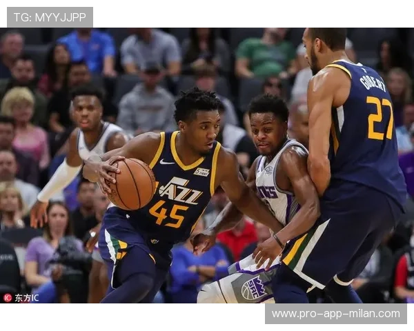 国王助攻分配训练，传球连贯性提高